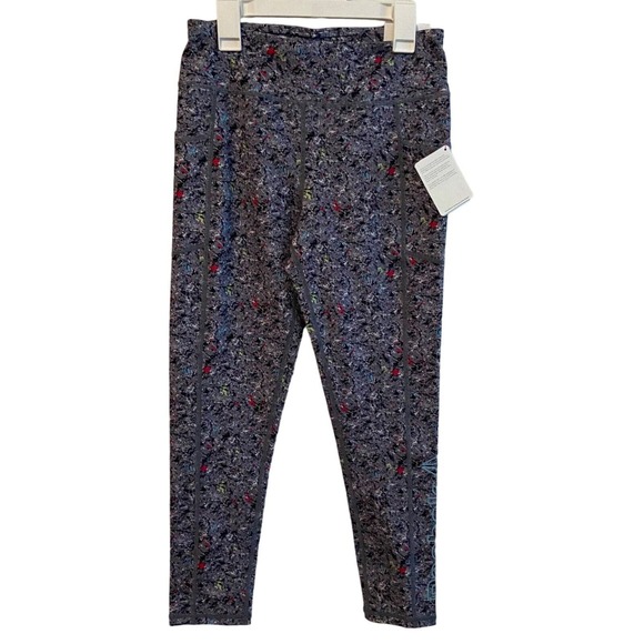 Reebok Girls‎ Fitted leggings XL 14/16 Athleisure Loungewear Workout Performance - Picture 1 of 9